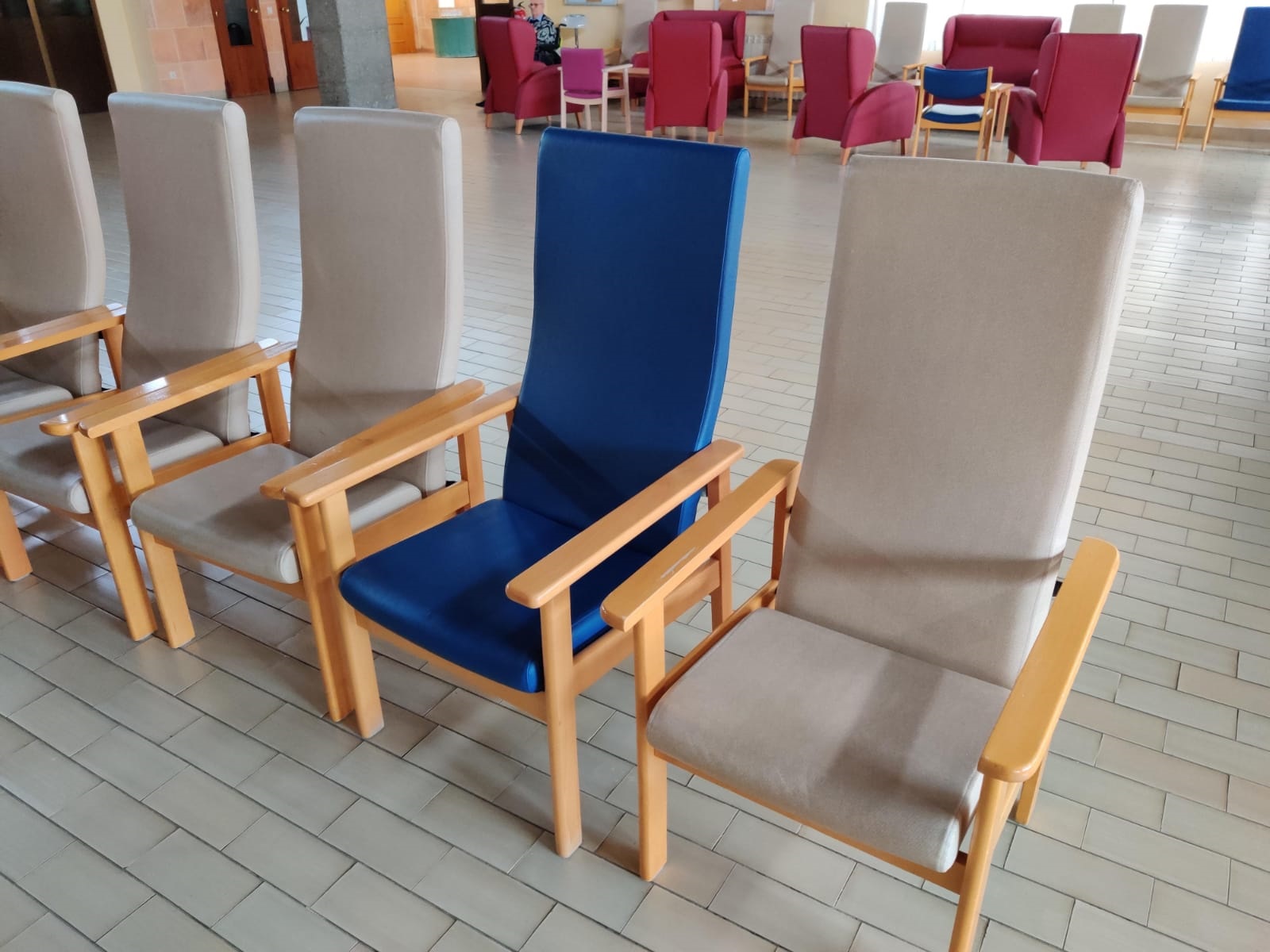 Mobiliario geriatrico asilos ancianos